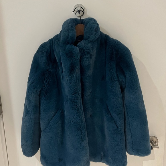 APPARIS classic Stella Coat Children's mid length faux fur jacket with collar - Picture 5 of 13